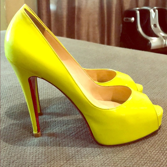 Christian Louboutin Hyper Prive - Picture 1 of 5